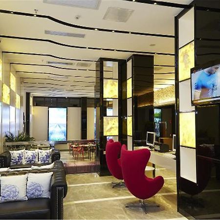 Lavande Hotel Tianhe Gangding Subway Station Branch Guangzhou Exterior foto