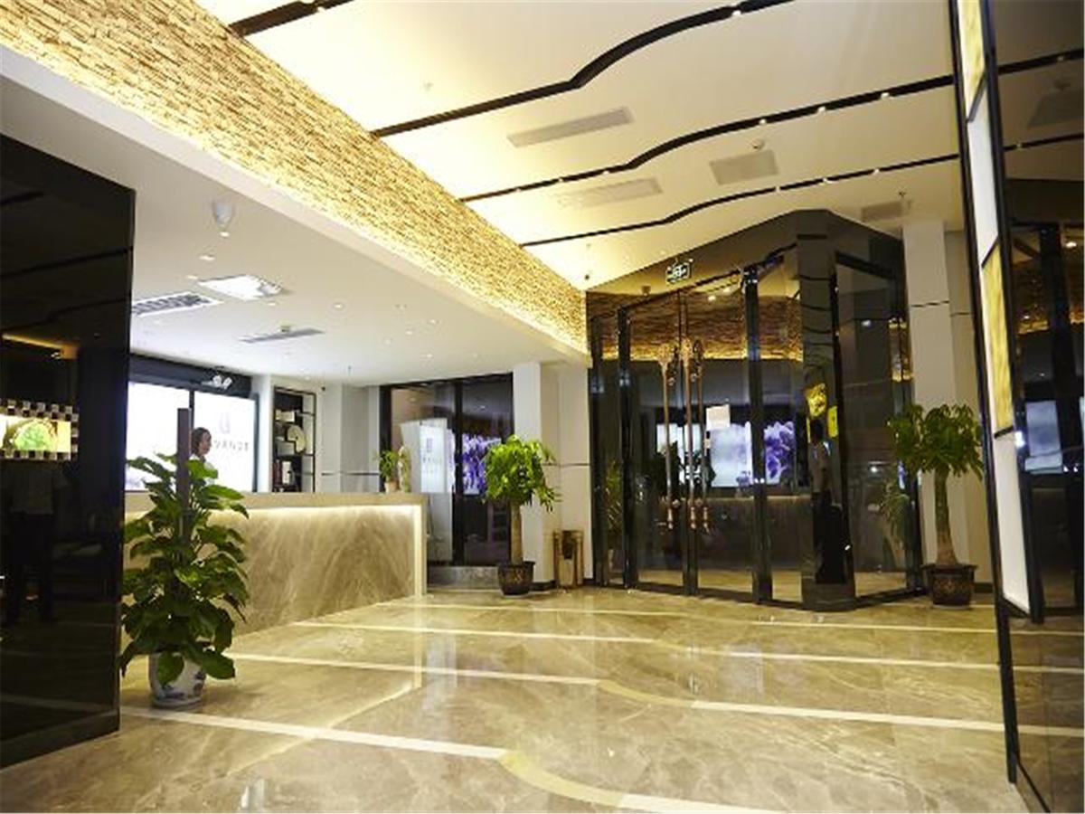 Lavande Hotel Tianhe Gangding Subway Station Branch Guangzhou Exterior foto